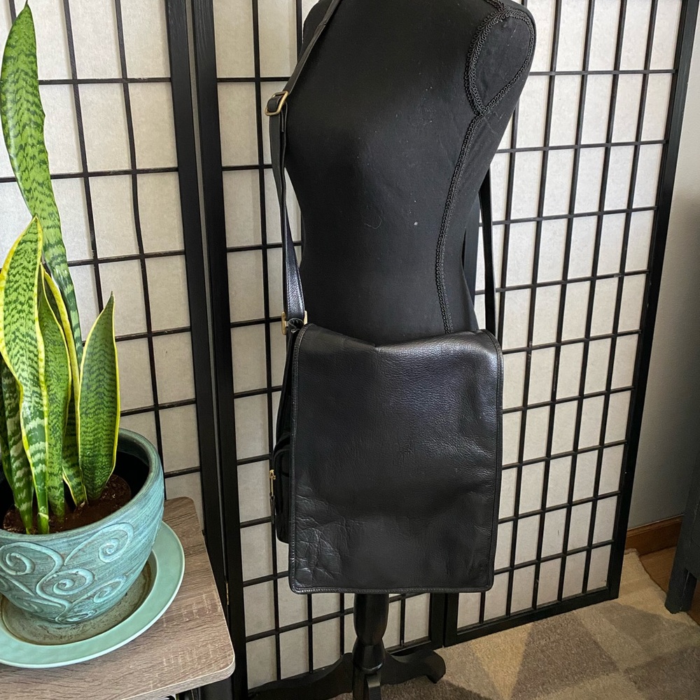 Frye Benchcrafted Black Satchel Crossbody Bag